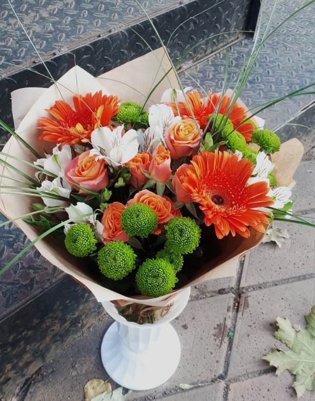Букет цветов из: Герберы, Хризантемы, Альстромерии и Розы в Ивановское