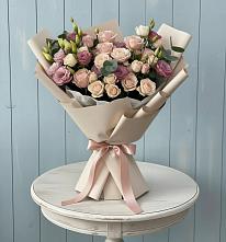 Букет цветов из:  Розы и Лизиантусы в Ивановское