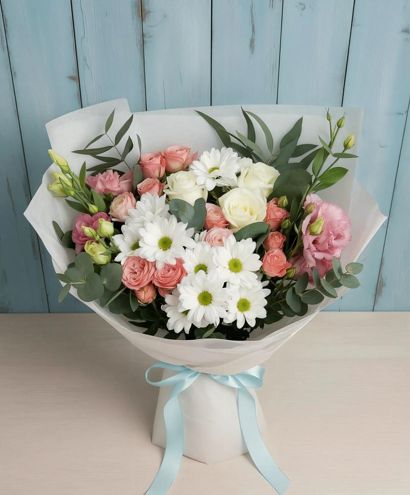 Букет цветов из: Розы, Лизиантусы и Хризантемы в Ивановское