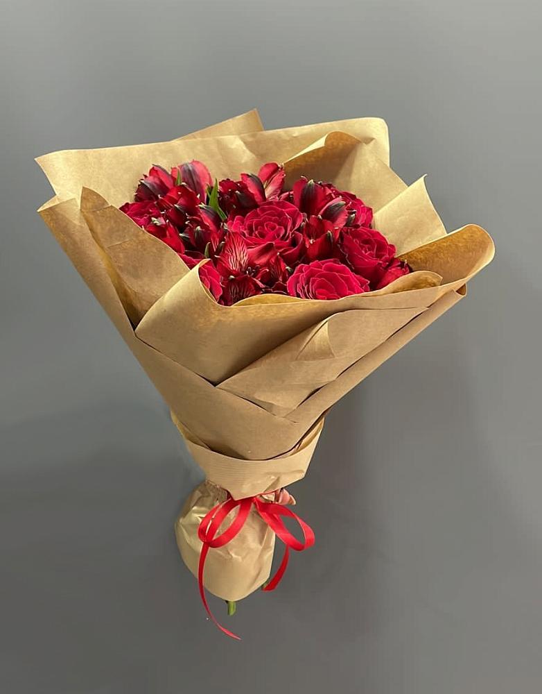 Букет цветов из: Альстромерии и Розы в Ивановское