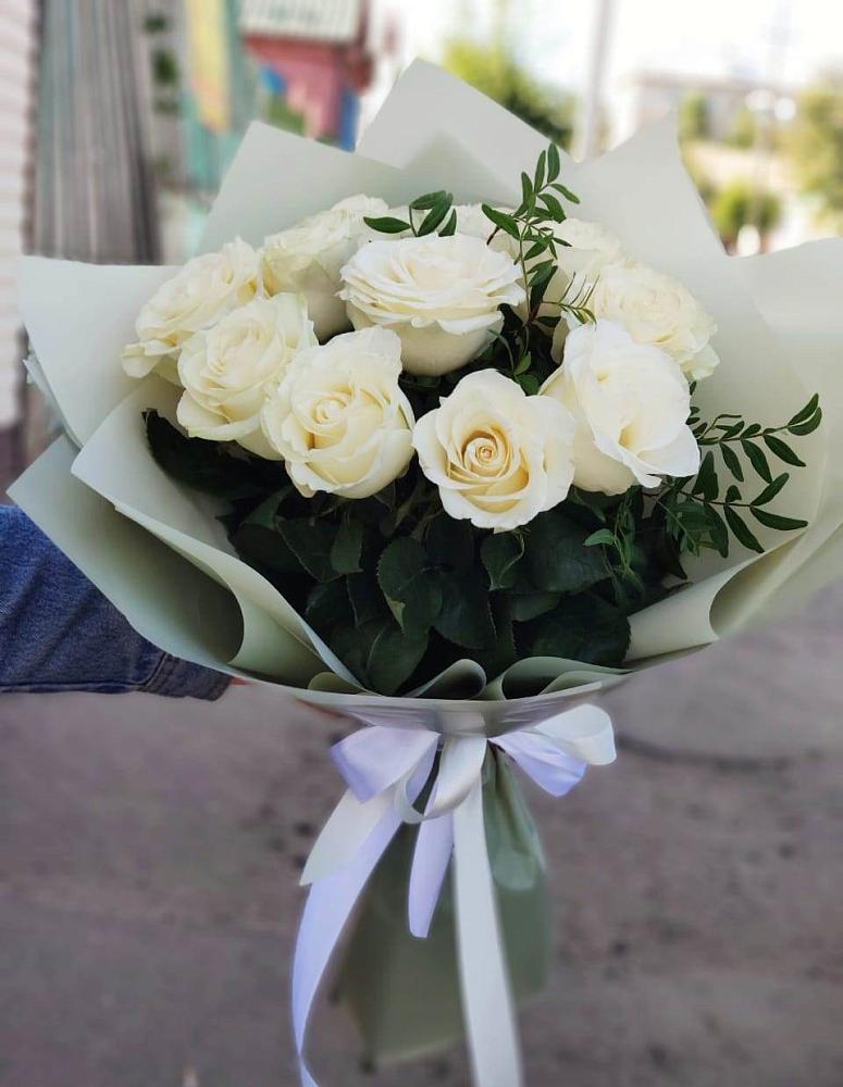 Букет Белые розы Проуд в Ивановское