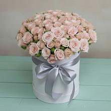 Цветочная композиция из Розы в шляпной коробке в Ивановское