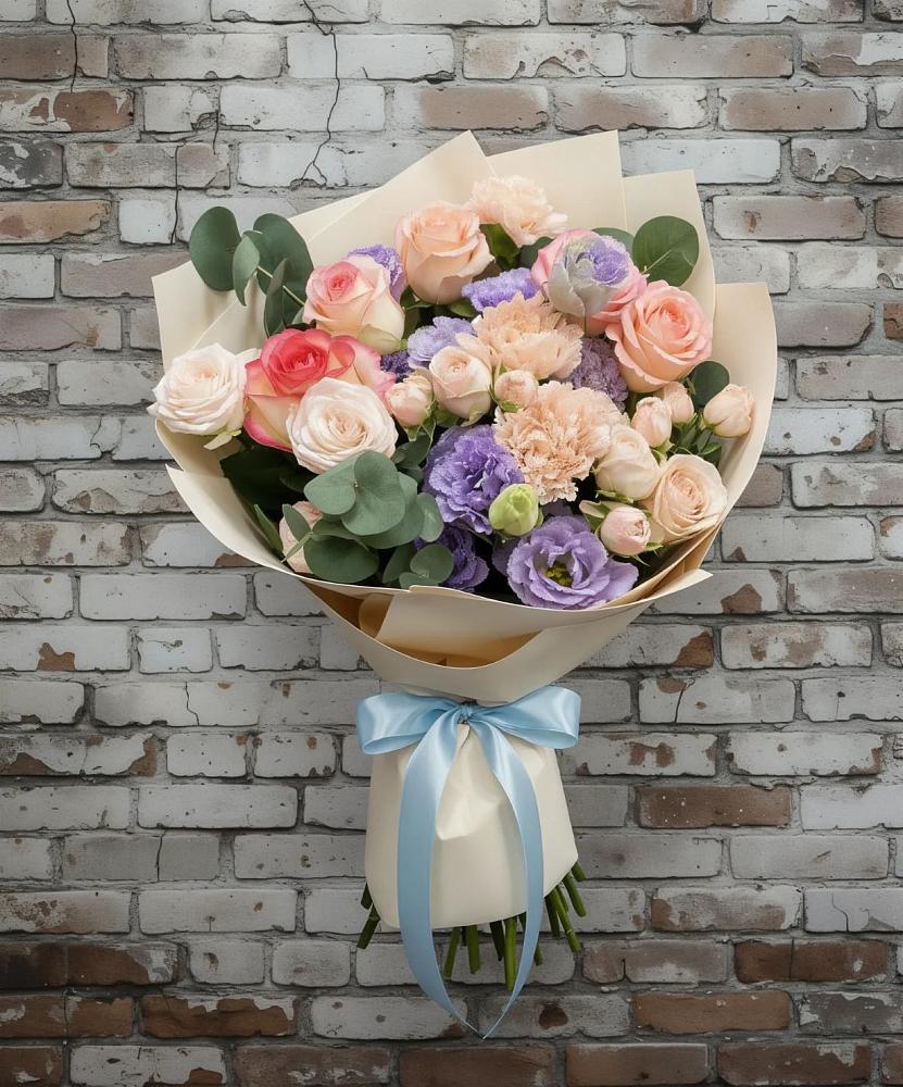 Букет цветов из: Розы, Лизиантусы и Гвоздики в Ивановское